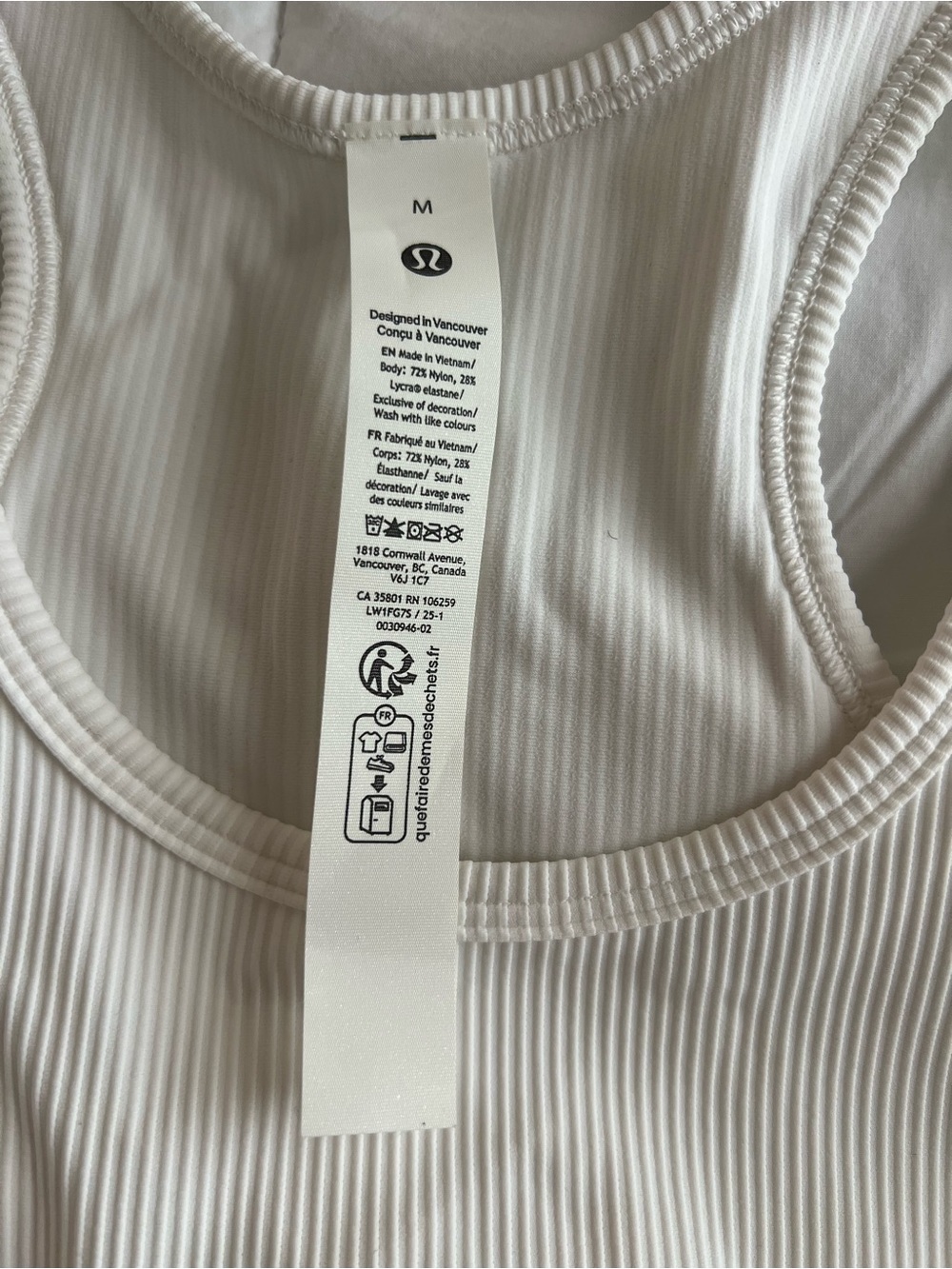 lululemon athletica White Ribbed Racerback Crop (power pivot training tank) - Picture 3 of 4